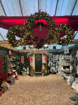 Christmas at Pughs - Wreaths & Garlands